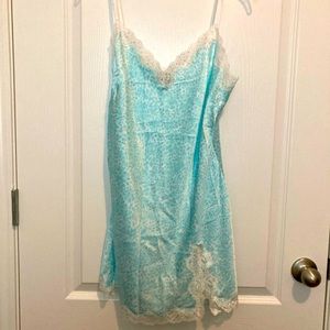 NWOT - Victoria’s Secret Blue Leopard Print Chemise